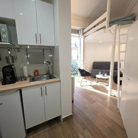 Cozy Studio, Balcony & Ac, Heart Of * Nice